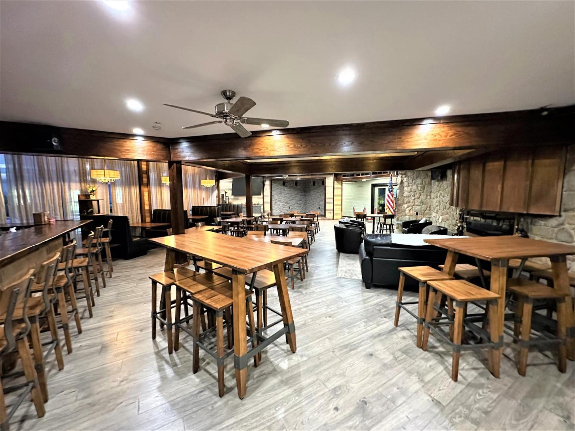 Lakehouse *Hottub*Jacuzzi*Firepit*Bbq*Pool Long Pond エクステリア 写真